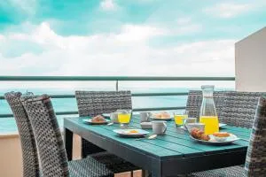 Ocean View Apartment in Caniço de Baixo - Levadas