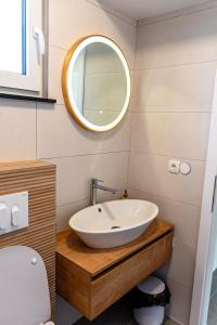 ARIA DELUXE Mobile Homes with Terme Čatež Tickets