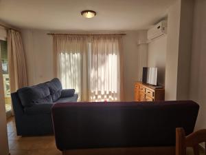 EDISON FINCAS VAN CAMP