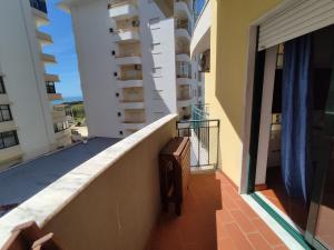 1G Terrace B - Casas & Papéis