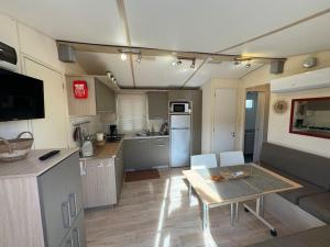 Campings Mobilhome 3 chambres 6 personnes pres de la plage - Novela - Frederic et Sandra : photos des chambres