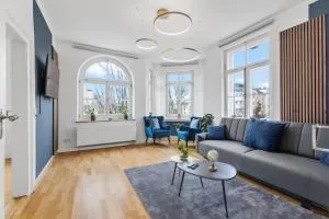 Apart21 - Exclusive Apartments in Central location with Parking - Brautlach