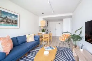 Heart of Sea Point Mountain Views - Cape Town