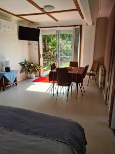 Orchard 2 Bedroom Apartment in Devonport