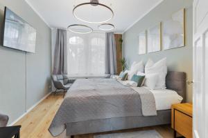 cruwzo I Exclusive Apartments in Central location with Parking