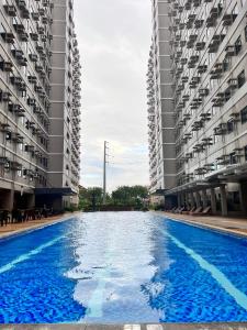 SMDC Green 2 Staycation, The Traditional & Modern Fusion Condo