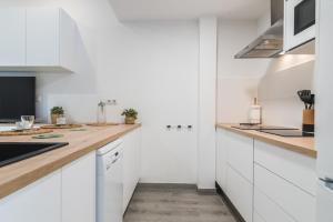 Home2Book Las Canteras Beach House