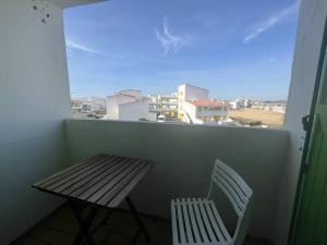Appartements Appartement Saint-Hilaire-de-Riez, 2 pieces, 4 personnes - FR-1-324A-27 : photos des chambres