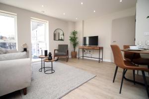 Casablanca 2 - Cardiff Bay - 2 Bed Apartment