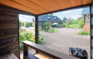 Stunning Home In Stmarguerite Dloges