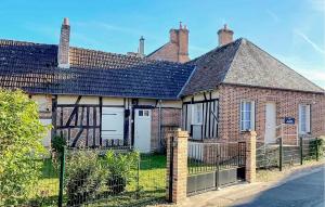 Maisons de vacances Amazing Home In Saint-vitre With Wifi : photos des chambres