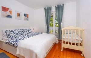 3 Bedroom Amazing Home In Malinska