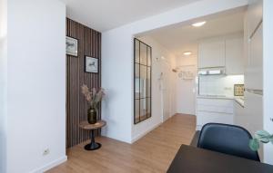 Cozy Apartment In Oostende With Wifi