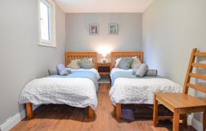 Maisons de vacances Stunning Home In Passais-villages With Kitchenette : photos des chambres