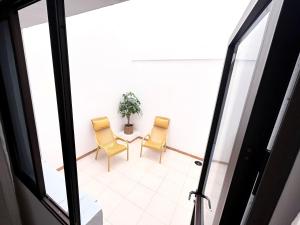 Beautiful, 2 double bedrooms apartment in Central Los Cristianos, 3 mins from the beach