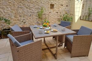 Maisons de vacances In the heart of the village - Charming & Authentic : photos des chambres