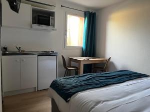 Appart'hotels Appart'Hotel Festival Sud Suites - Avignon TGV : photos des chambres