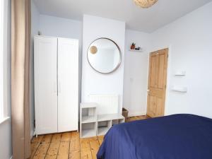 Sunny Victorian 2BR Townhouse Oxford - Pass the Keys