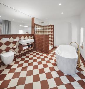 Engelwirt Hotel & Apartments