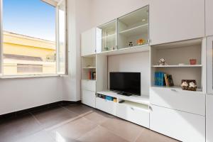 Tasso by Rental in Rome
