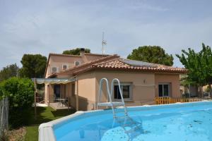 Casa Santa Creu - Private family villa in nature