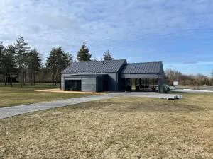 Saaremaa Vaikuse Villa - Suure-Rootsi