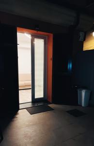Room #1183943401
