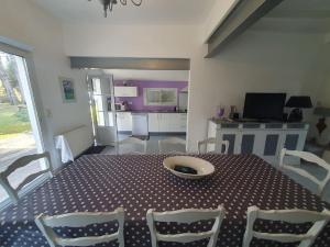 Villa proche centre-ville - 8182