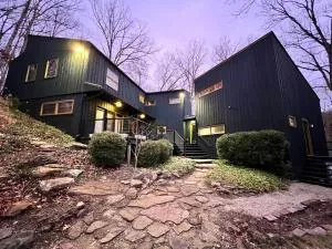 Spacious Hidden Gem in Athens OH - Albany