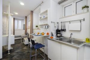 WHome Hidden Gem in Alfama perfect to explore Lisbon