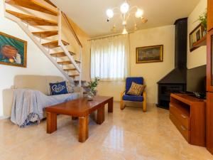 Holiday Home Sargantana by Interhome