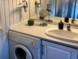 Holiday Home Analine - 1km from the sea by Interhome