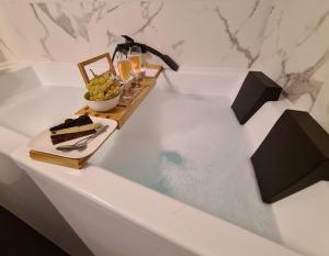 Appartements Baignoire Spa - 2 pieces moderne : photos des chambres