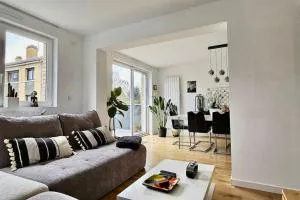 Maison proche du vieux Lille et de la citadelle avec place parking - 隆普雷