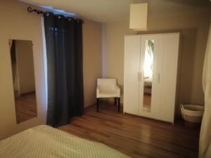 La maison de 6Fran appartement 2 chaleureux et calme ambiance familiale