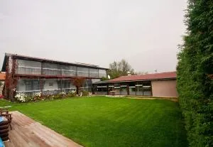 Kozareva Guest House Козаревата Къща За Гости - Elech