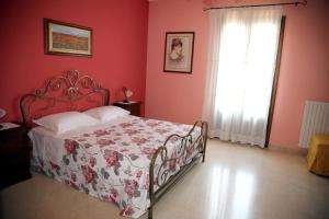 Large Triple Room with Balcony