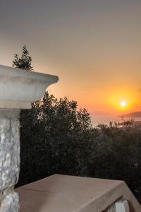 Emilias Guest House Upper Floor