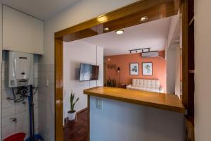 Departamento con balcón espectacular by Lofty