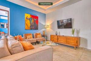 V399 Amazing 1BR Condo with Rooftop Pool in Zona Romantica