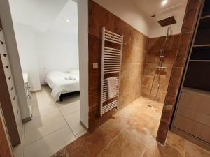 Villas L-Arcoise - Villa + studio with panoramic view : photos des chambres