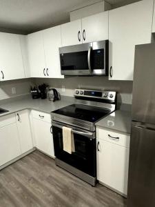 Private Luxury Suite Near West Edmonton Mall