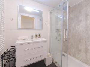 Chalet in Zeeland near Oosterschelde