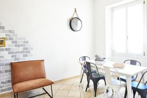 Heidi's Apartment img54