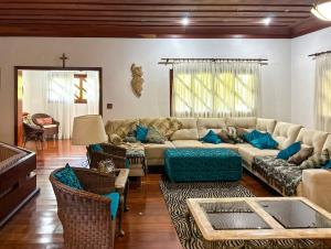 Incrivel casa com lazer completo e WiFi -Ibiuna SP