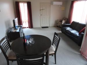 Victoria Lodge Motor Inn & Apartments