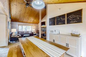 The Mountain Perch, Cabin 7