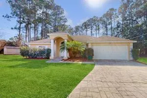 Pelican Cliff - Bunnell