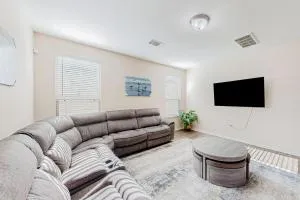 Spring Retreat - Louetta