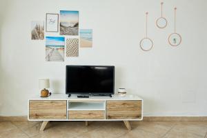 Heidi's Apartment img76